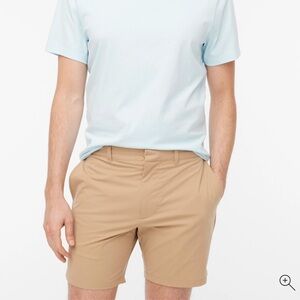 J. Crew 7” Men’s Tech shorts, color- Khaki
Only worn 1x